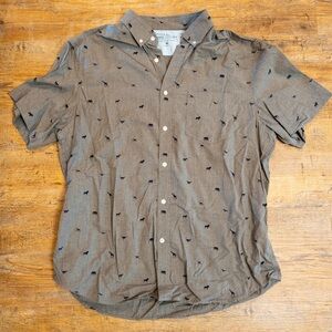Banana Republic Button Down Grey XL Animal Print